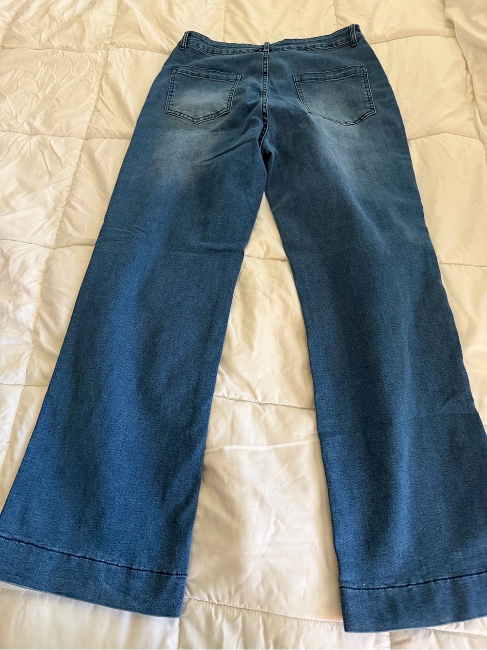 High-Rise Wide Leg Jeans in Medium Blue - Picture 2 of 8